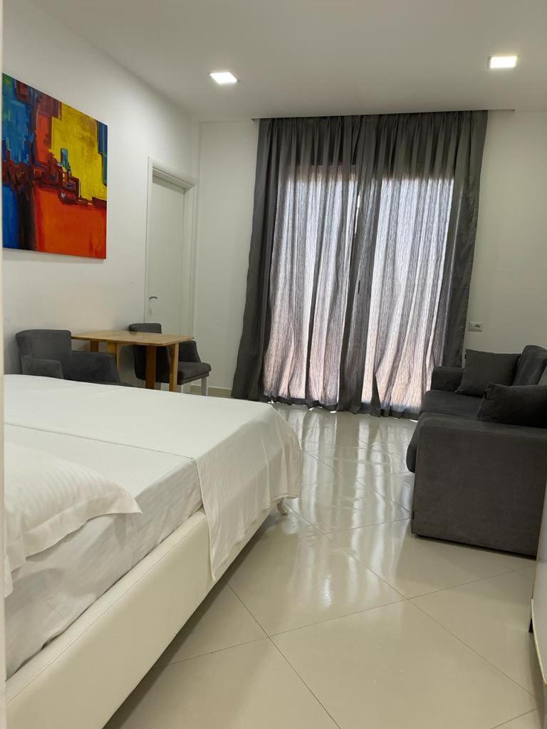 Hotel Adria Shëngjin Extérieur photo