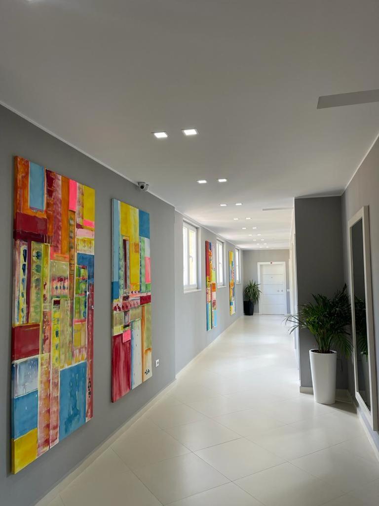 Hotel Adria Shëngjin Extérieur photo