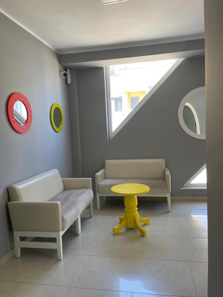Hotel Adria Shëngjin Extérieur photo