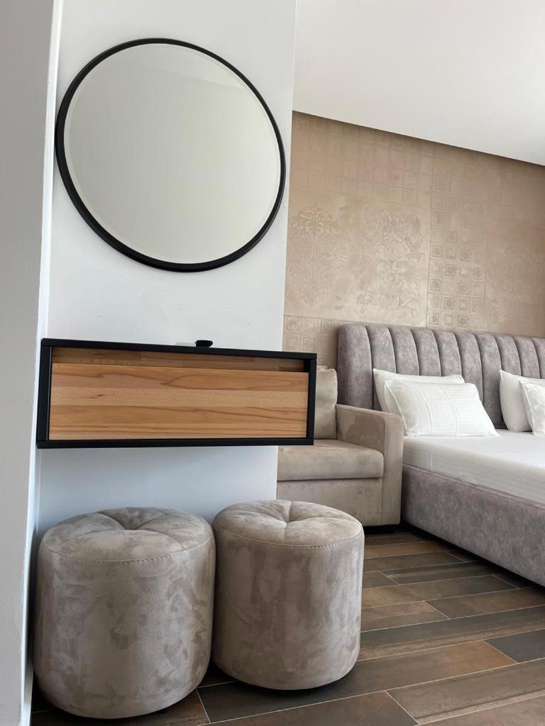 Hotel Adria Shëngjin Extérieur photo